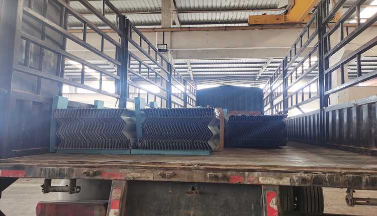 长城汽车项目墙面YX58-311彩钢瓦，氟碳YX58-311彩钢瓦
